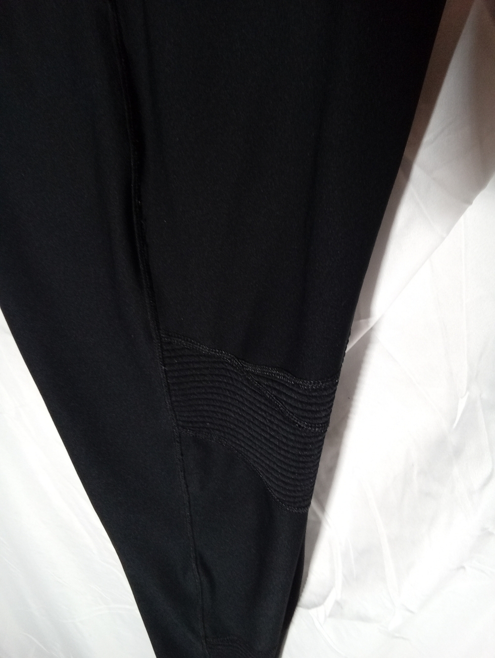Avia Women's Assorted Active Leggings - XL/16-18 - Picture 4 of 7